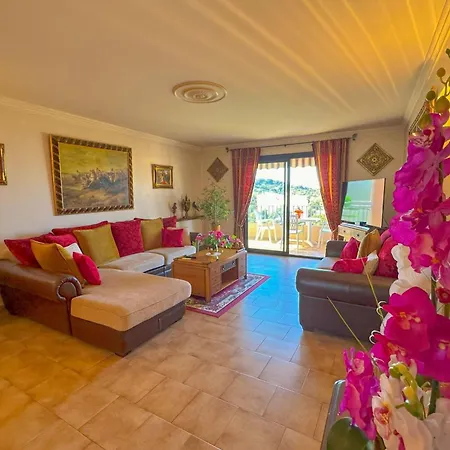 Climatise & Wifi 4 Pieces 110 M & Terrasse Vue Pour 4 Pers