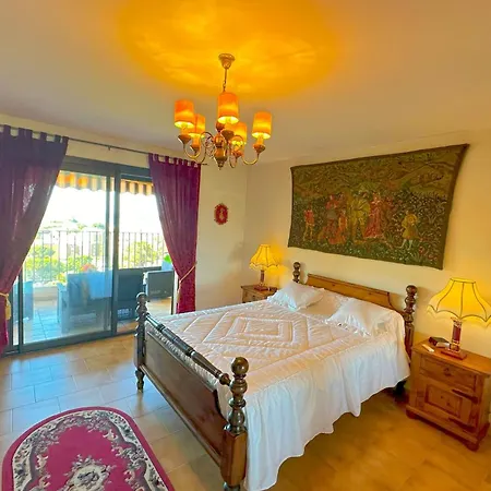 Apartment Climatise & Wifi 4 Pieces 110 M & Terrasse Vue Pour 4 Pers Ajaccio (Corsica)
