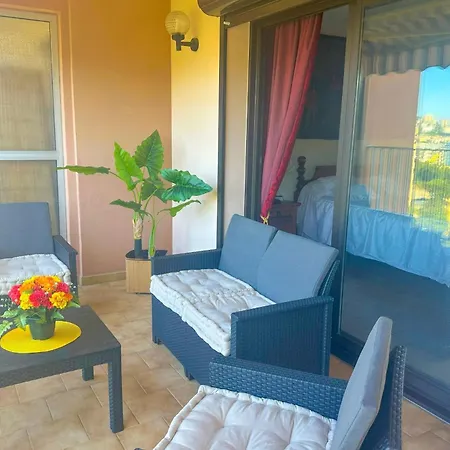 Climatise & Wifi 4 Pieces 110 M & Terrasse Vue Pour 4 Pers Ajaccio (Corsica)